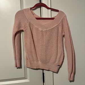 Aberc light pink sweater boat neck